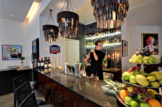 Hansson Bar & Restaurant